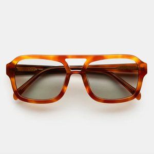 Vehla Dixie Sunglasses in Honey Tort/Graphite